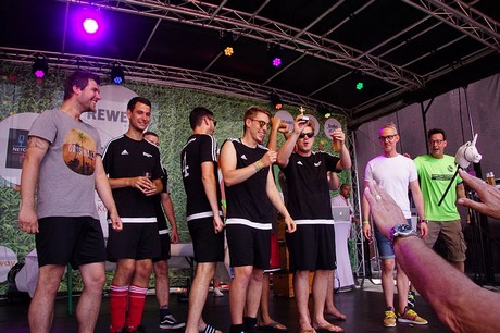 Com Together Cup